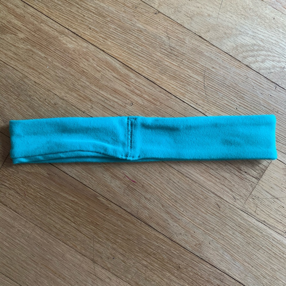 Lululemon Headband - Picture 2 of 5